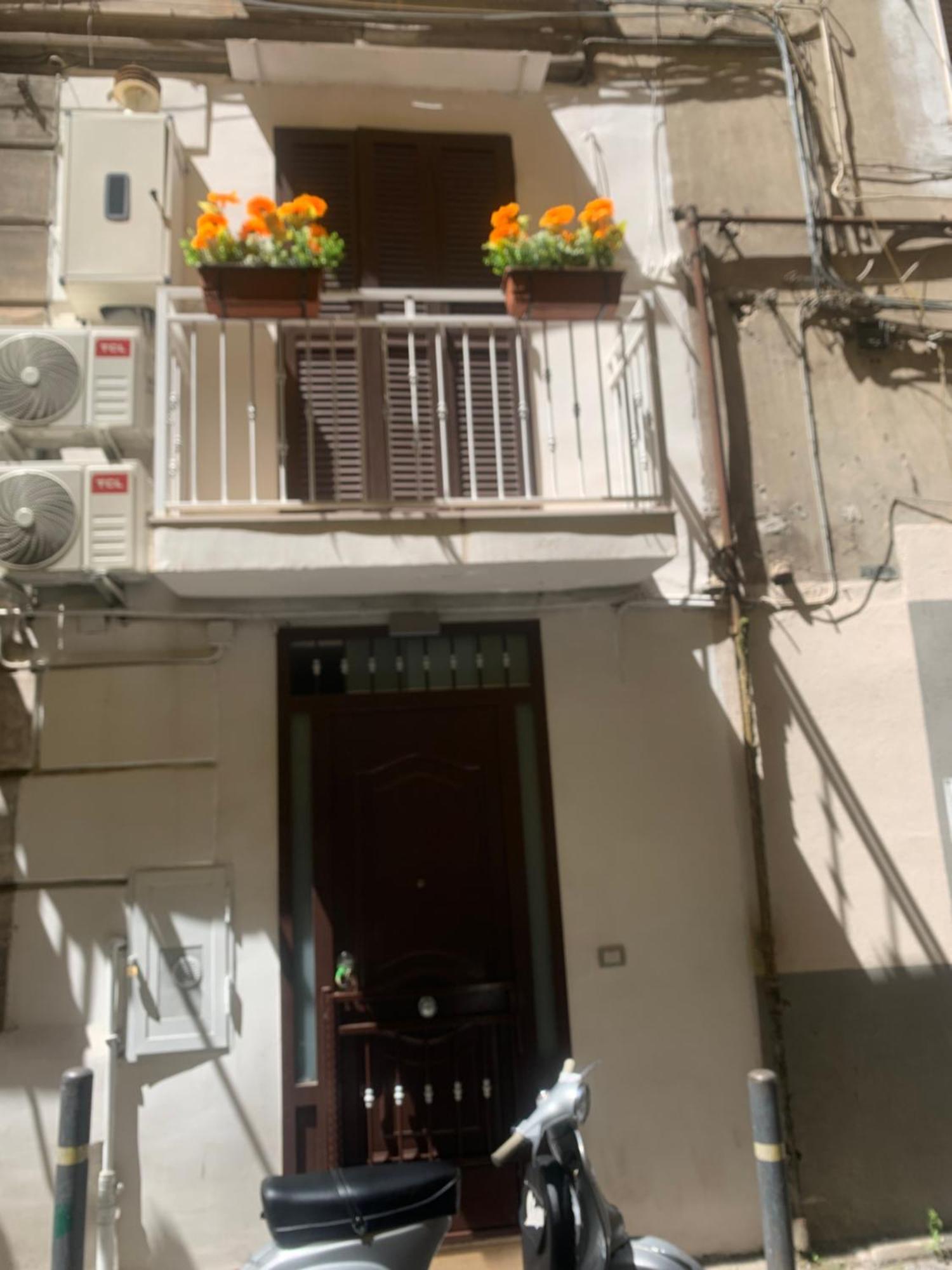 Viky House Chiaja 1 Lejlighed Napoli Eksteriør billede
