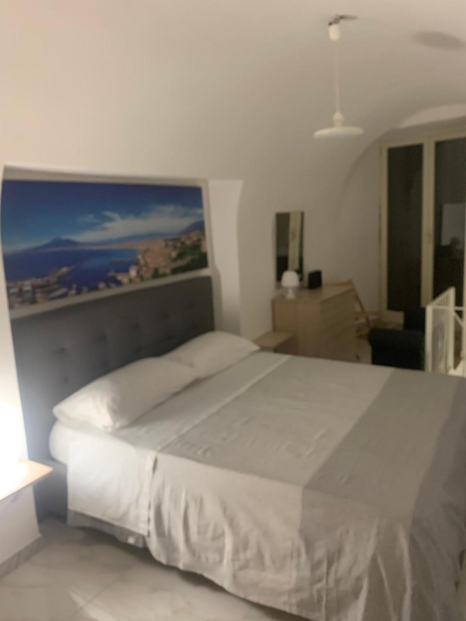 Viky House Chiaja 1 Lejlighed Napoli Eksteriør billede